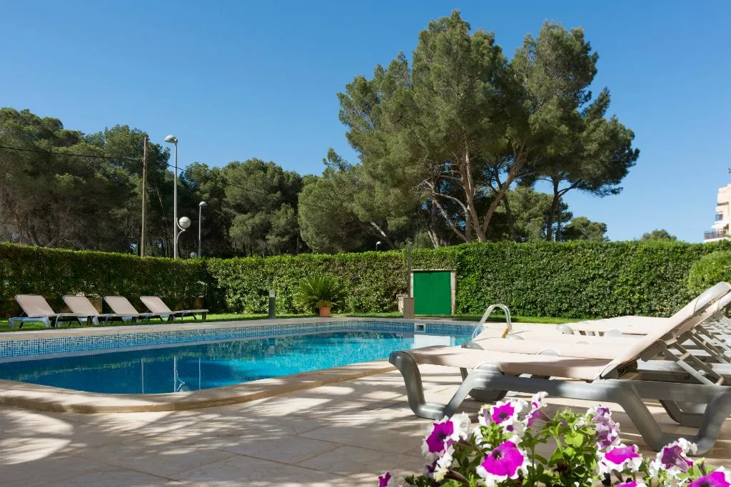 Pool, Tres Torres, Majorca
