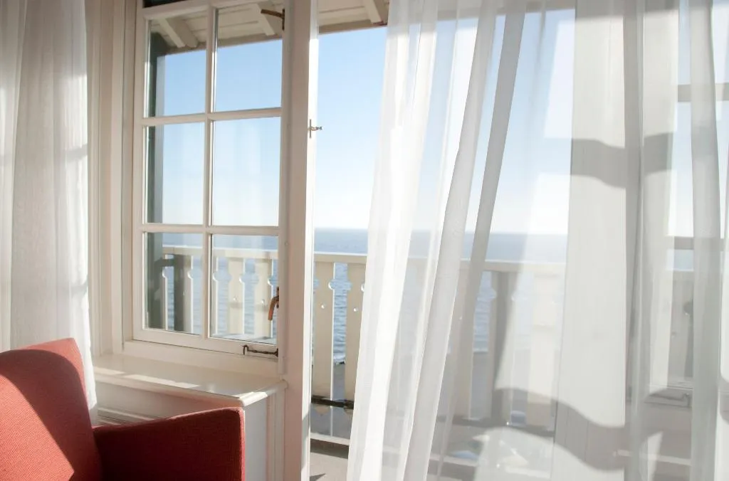 TWIN SUPERIOR LAKE VIEW Room, Hotel Spaander BW Signature Collection, Amsterdam