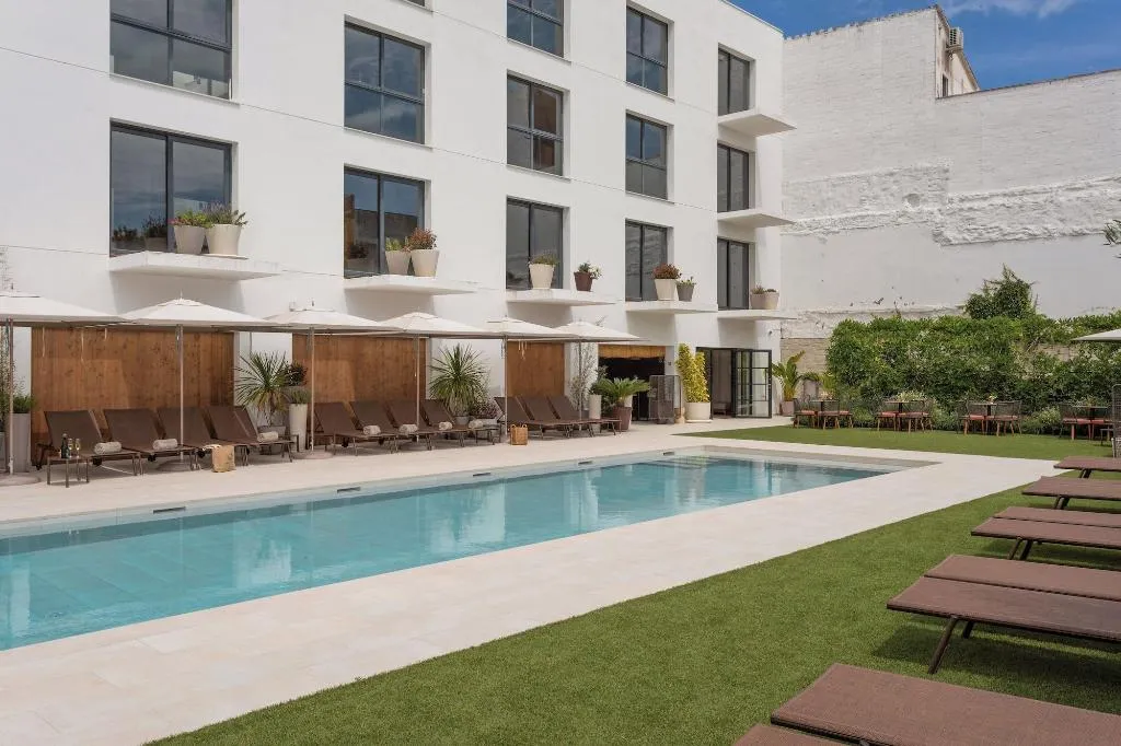 Sports and Entertainment, Marconia Boutique Residence, Costa Brava