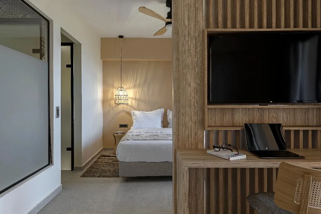 Room DELUXE WITH BALCONY Room, The Nest Resort, Crete