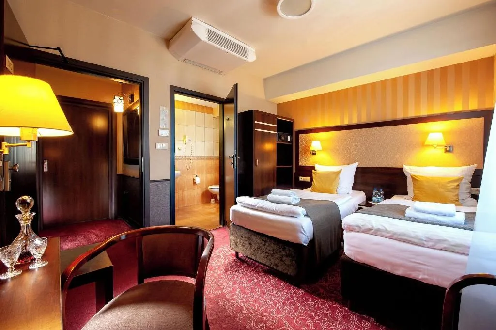 Room, Hotel Wielopole, Krakow