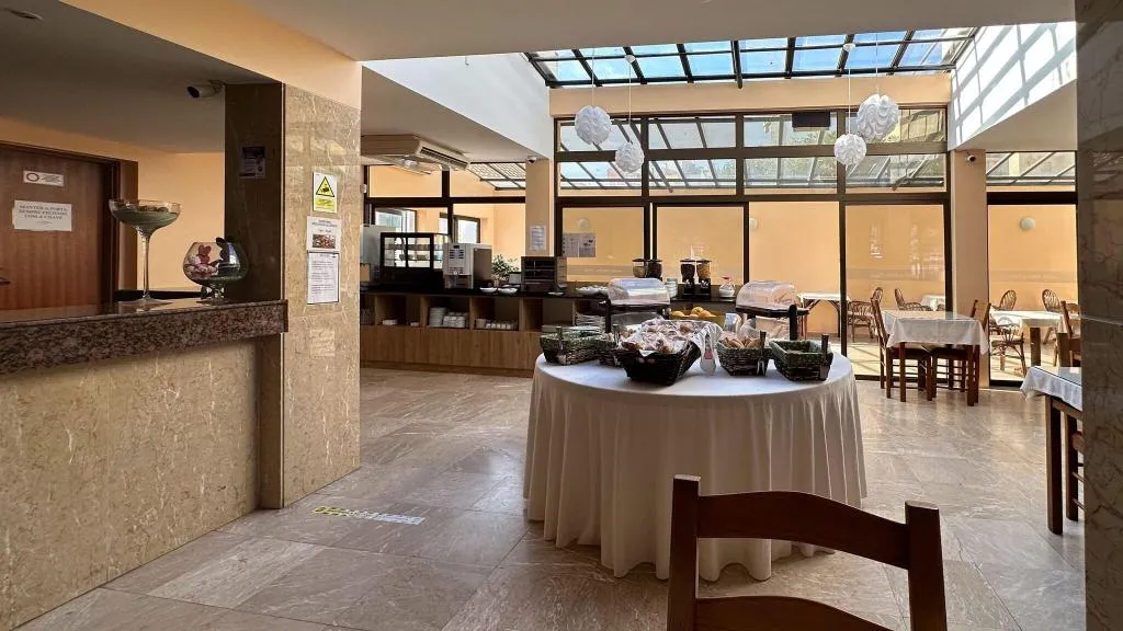 Restaurant, Avenida Praia, Algarve