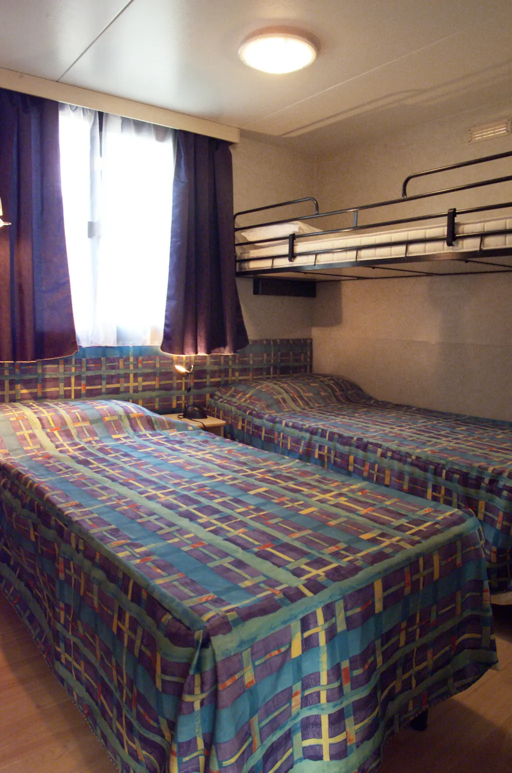 CHALET CAPACITY 5 Room, Camping Tiber, Rome