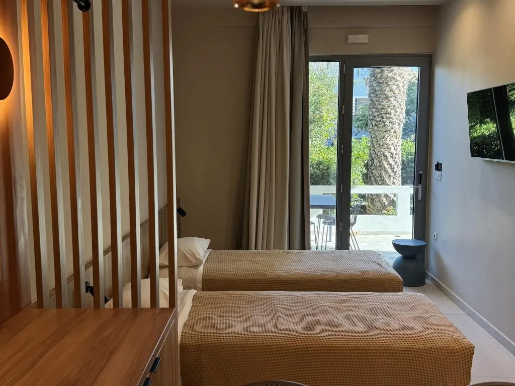 Room, Philoxenia Apartments, Crete
