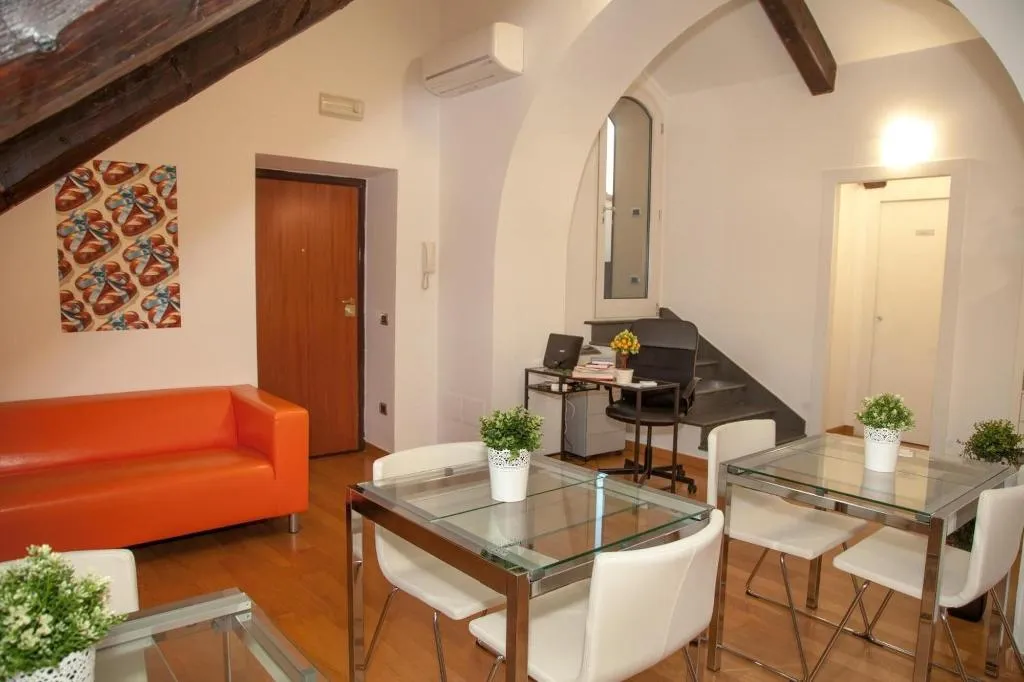 Room, Caesar B B Napoli, Naples