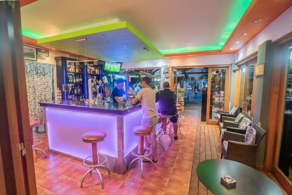 Bar, Macedonia, Zante