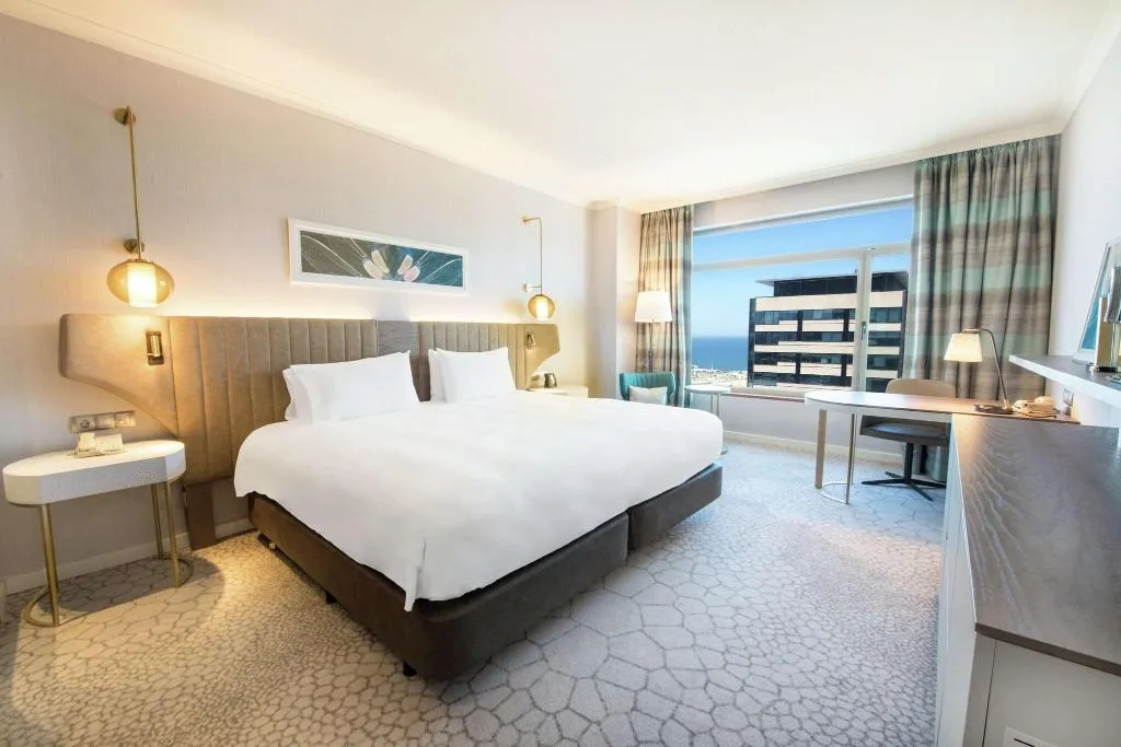Room, Hilton Diagonal Mar Barcelona, Barcelona
