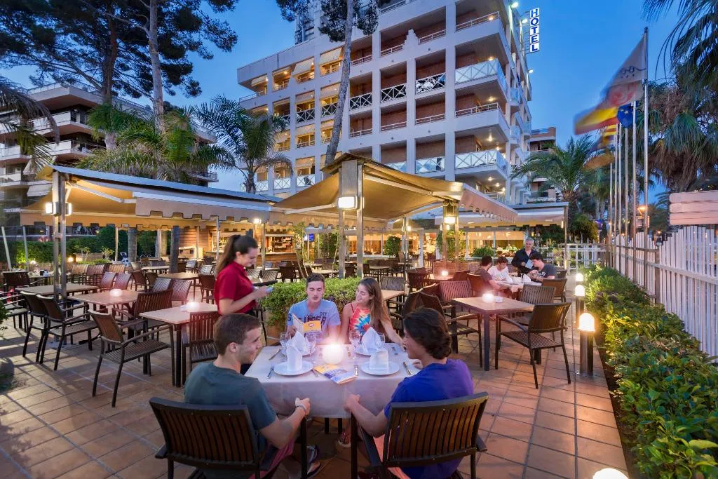 Terrace, 4R Casablanca Playa, Costa Dorada