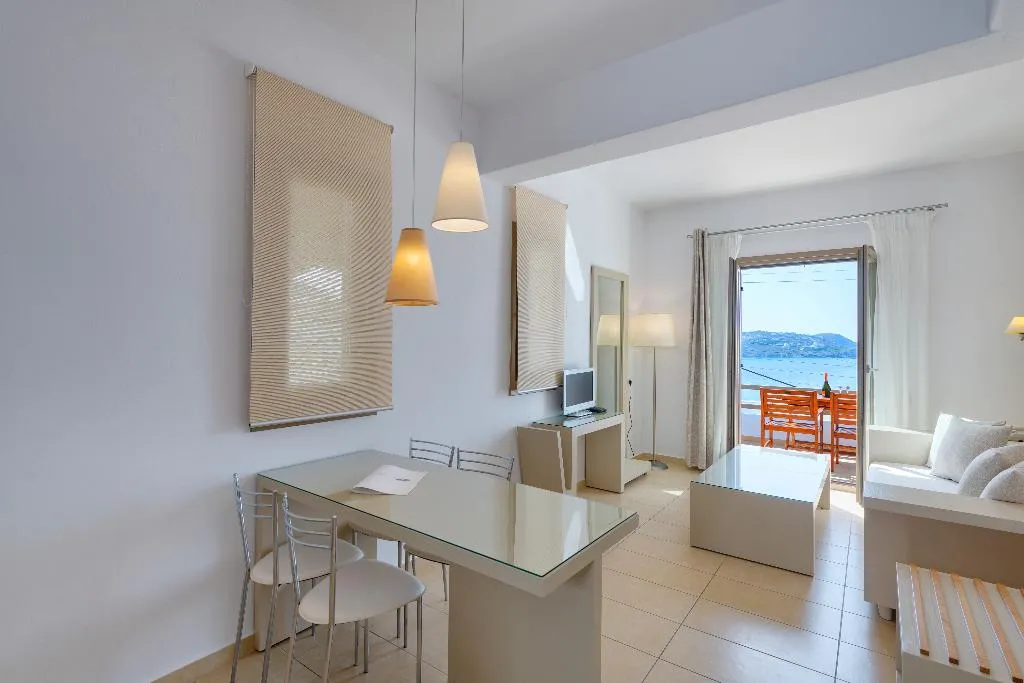 JUNIOR SUITE SEA VIEW Room, Lithos by Spyros & Flora, Mykonos