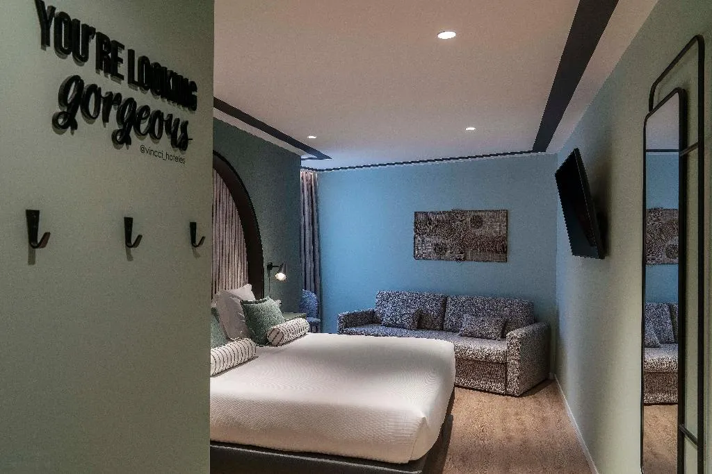 Double or Twin PREMIUM Room, Vincci Bonjardim, Porto