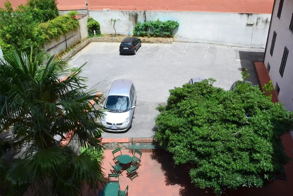 General view, Hotel Arno Bellariva, Florence