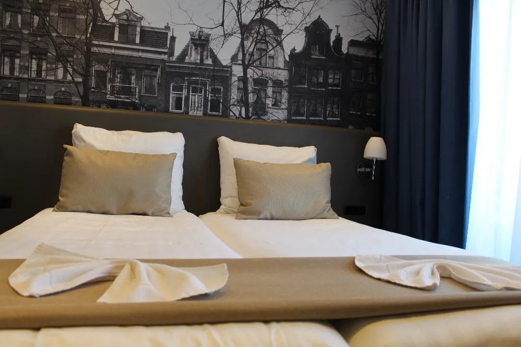 TWIN DELUXE Room, Royal Amsterdam Hotel, Amsterdam