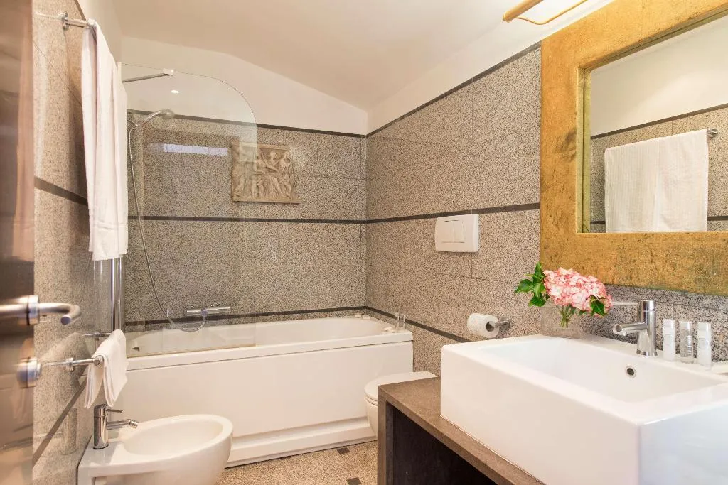Room, Atlante Garden, Rome