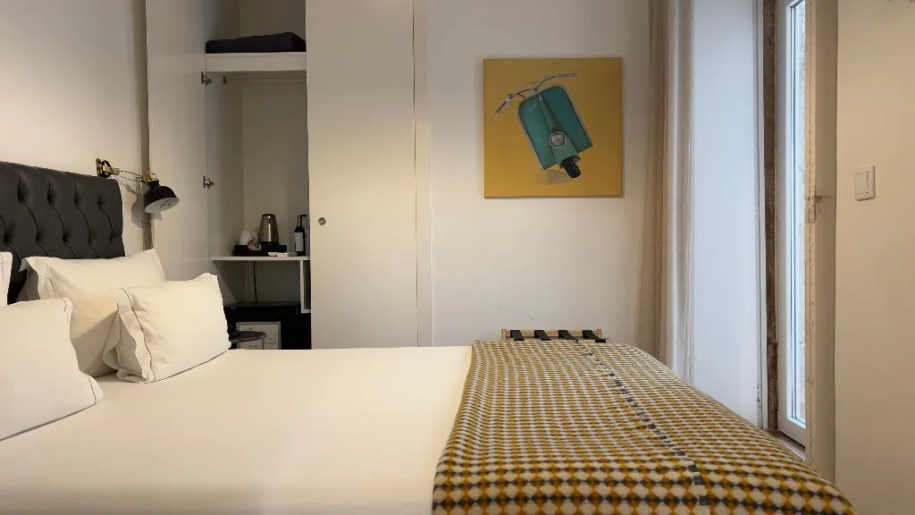 DOUBLE ONE BEDROOM ONE BATHROOM Room, Quinta Colina By Shiadu, Lisbon
