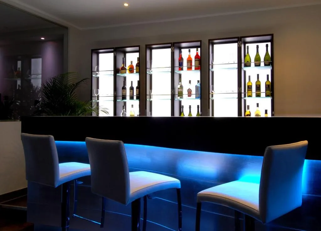 Bar, Villa Pannonia, Venice