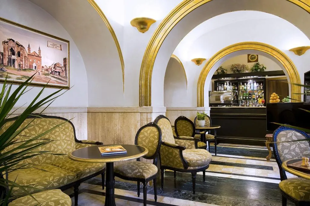Lobby, Villa San Lorenzo, Rome