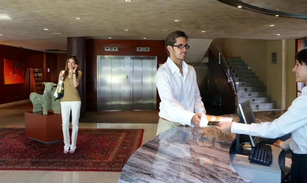 Lobby, Carlemany, Costa Brava