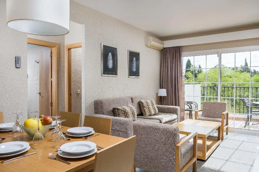 APARTMENT CAPACITY 6 TWO BEDROOMS Room, Royal Oasis Club at Pueblo Quinta, Costa Del Sol