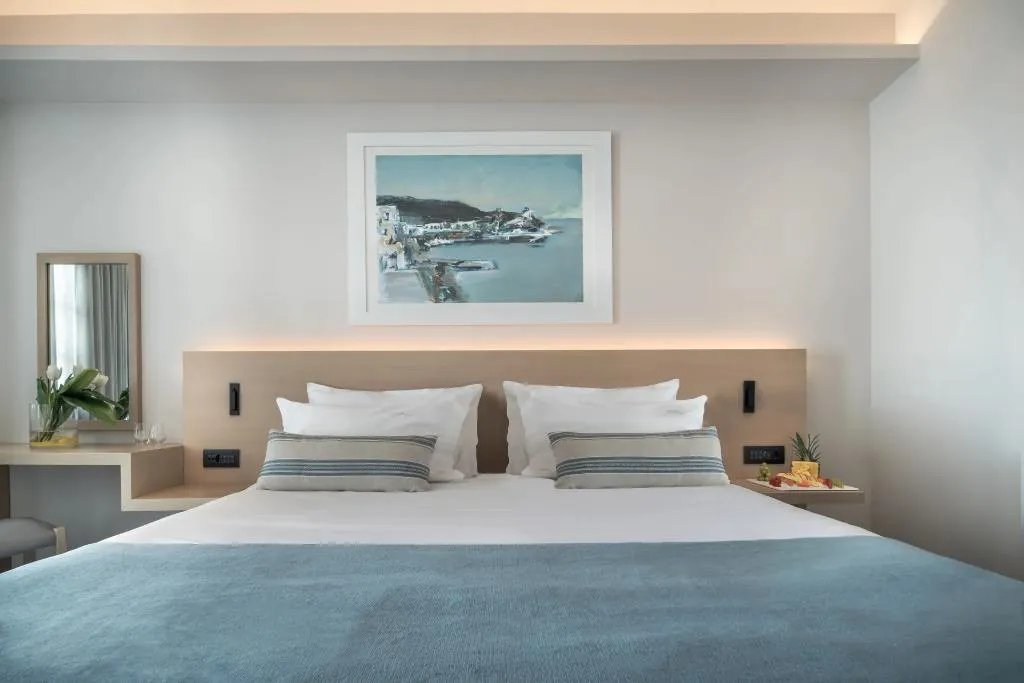 DOUBLE DELUXE Room, Aeifos Boutique Hotel, Santorini