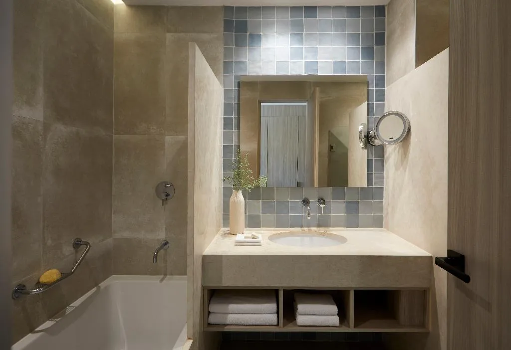 DOUBLE STANDARD Room, Mare Paphos, Cyprus