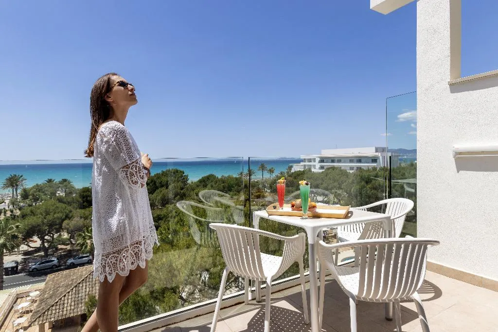 STUDIO PENTHOUSE Room, Houm Plaza Son Rigo, Majorca