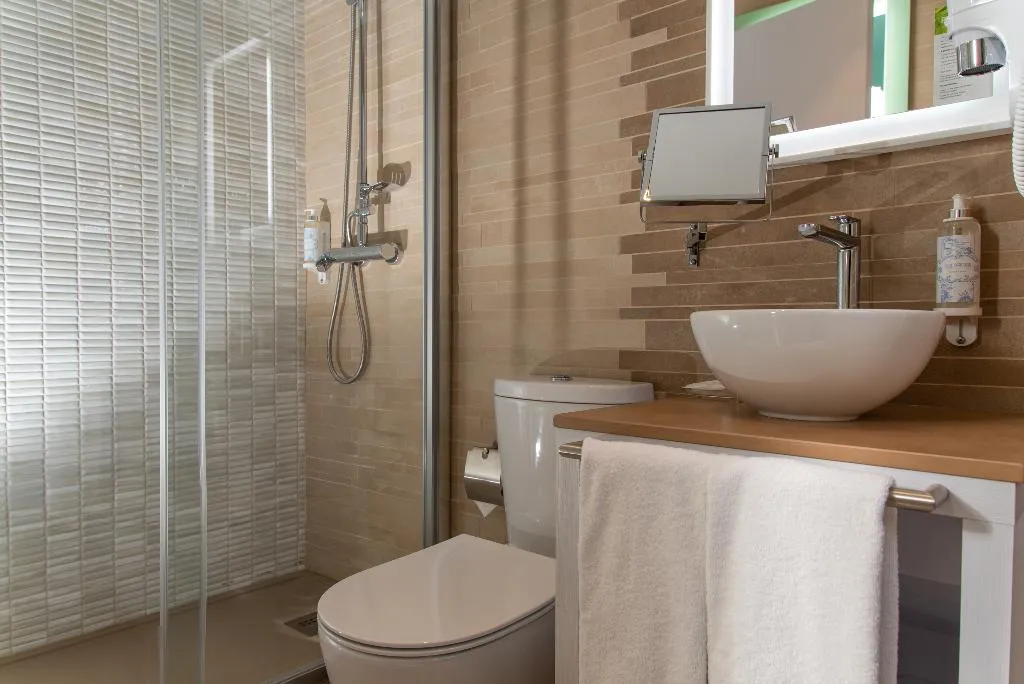 DOUBLE SINGLE USE SUPERIOR Room, Be Poet Baixa Hotel, Lisbon
