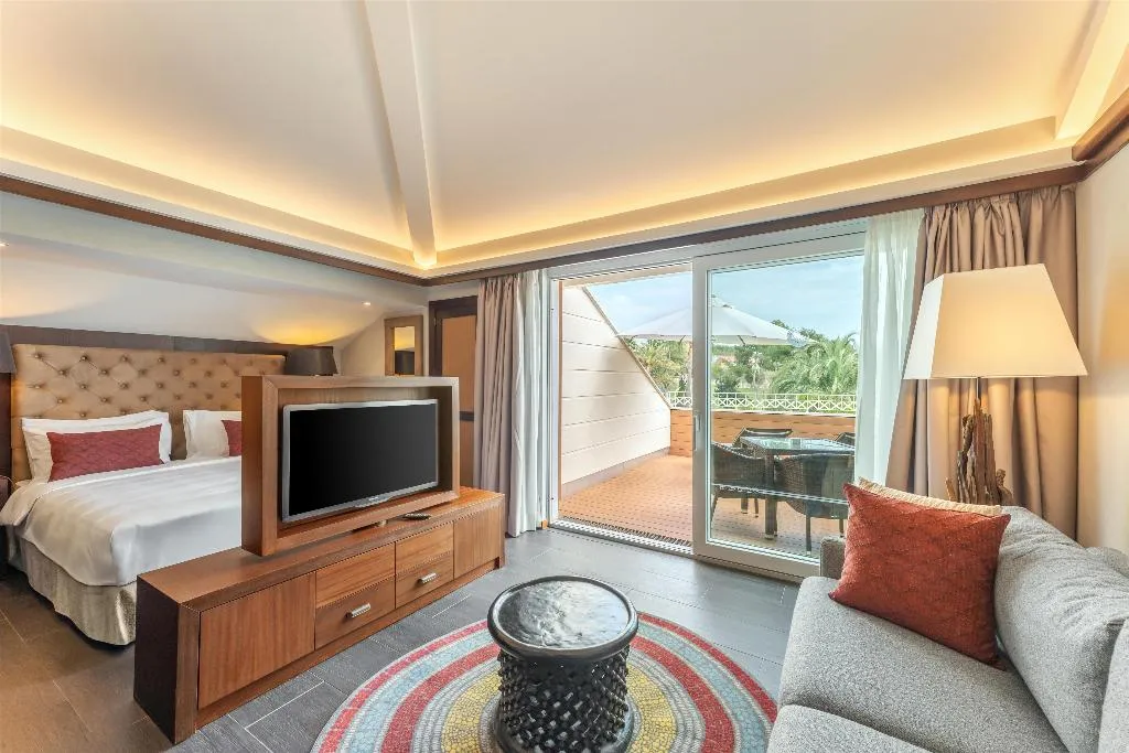 JUNIOR SUITE STANDARD Room, Lindner Mallorca Portals Nous, part of JdV Hyatt, Majorca