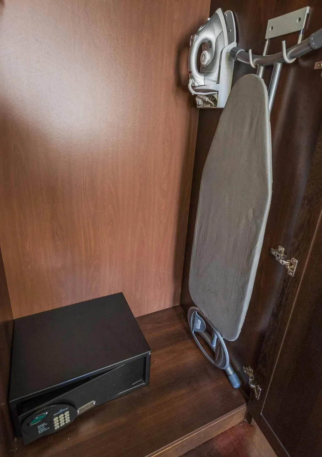 TRIPLE SUPERIOR Room, Holland House Residence Old Town, Gdansk