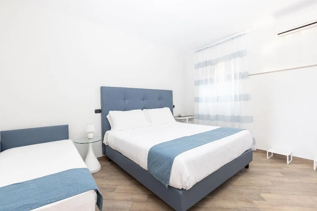 TRIPLE CLASSIC Room, Casale Antonietta, Naples