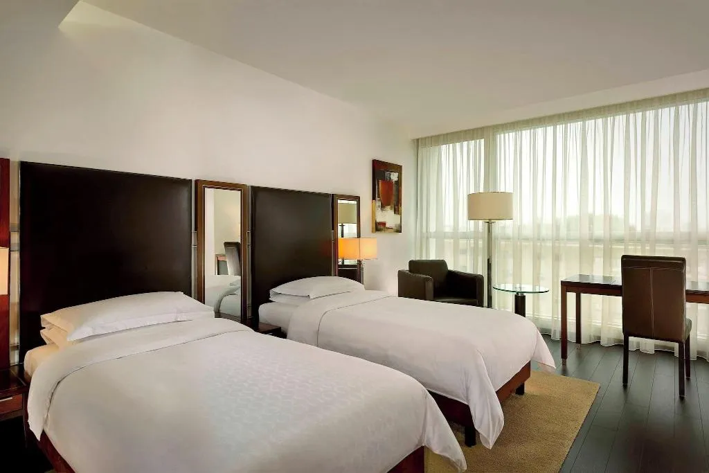 Room, Sheraton Porto Hotel & Spa, Porto