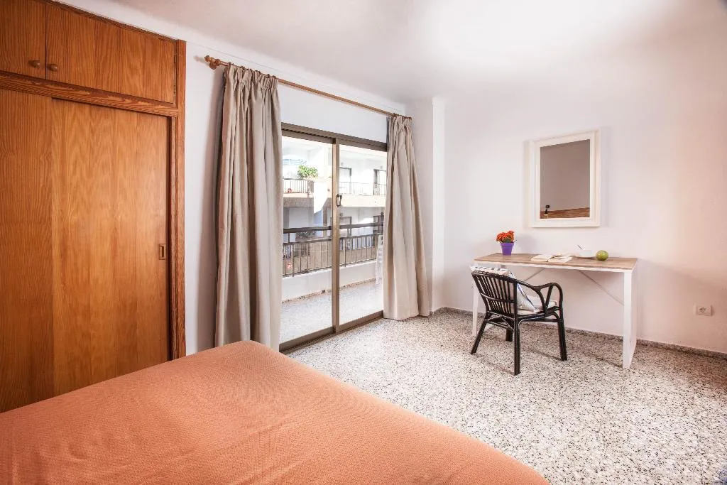 APARTMENT TWO BEDROOMS Room, Bahia, Ibiza