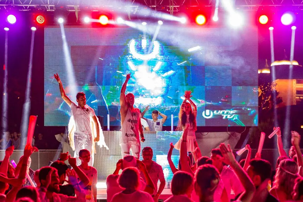 Sports and Entertainment, Royal Dragon Hotel, Antalya