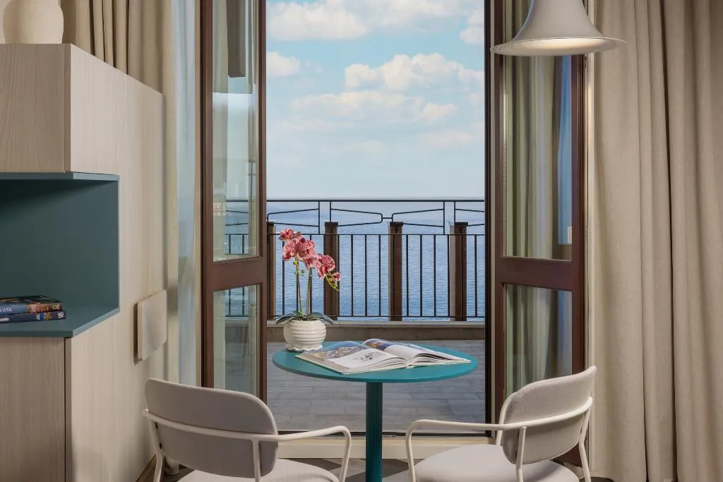 TWIN PREMIUM Room, UNA HOTELS Capotaormina, Taormina