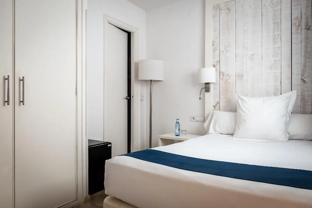 SINGLE STANDARD Room, Medium Sitges Park, Costa Brava