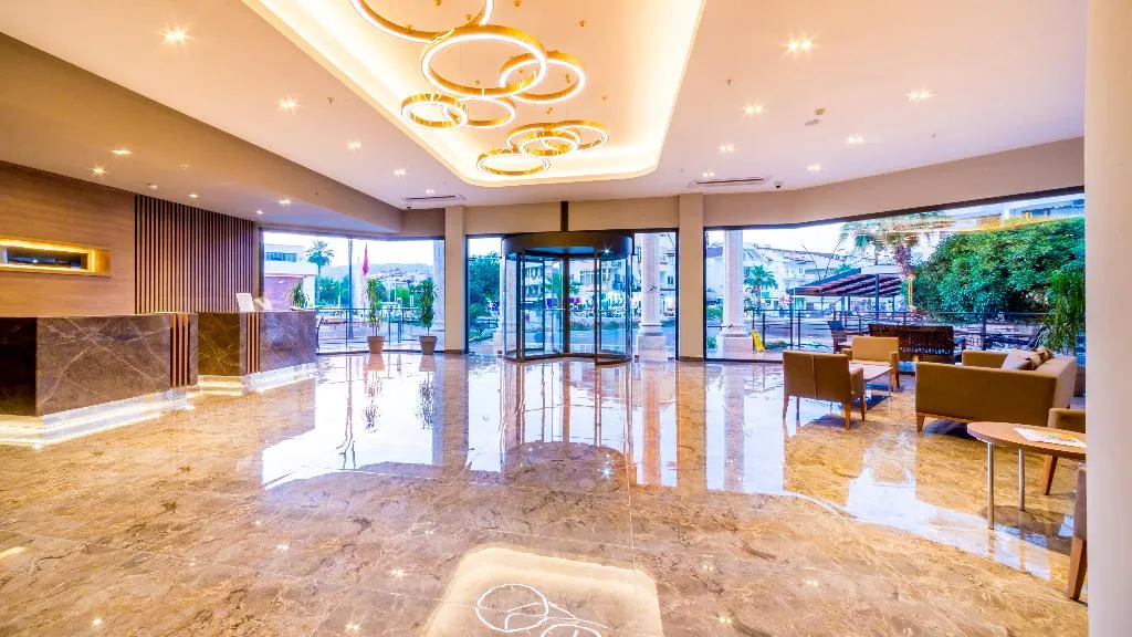 Lobby, Ada Julian Hotel, Dalaman