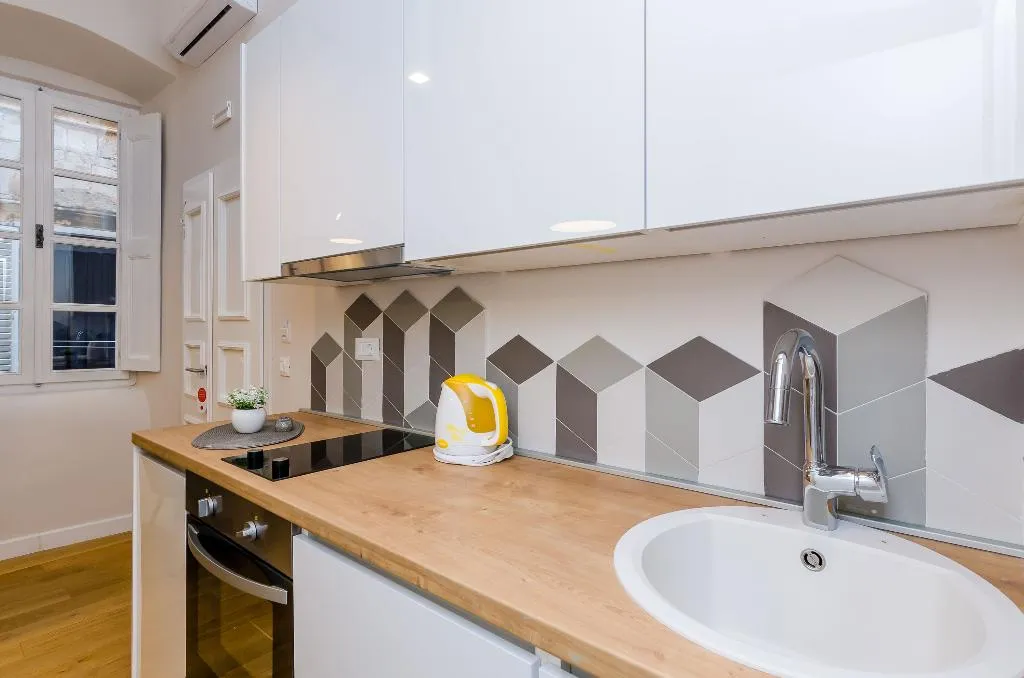 STUDIO COMFORT Room, Leonarda Baroque House - Old Town, Dubrovnik