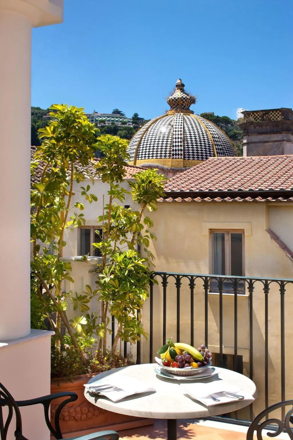 JUNIOR SUITE GARDEN VIEW Room, Grand Hotel la Favorita, Naples