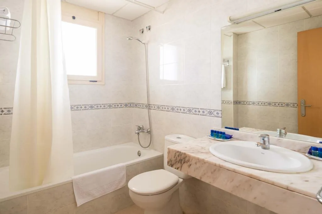 Double or Twin CAPACITY 3 Room, htop Royal Sun Suites, Costa Brava