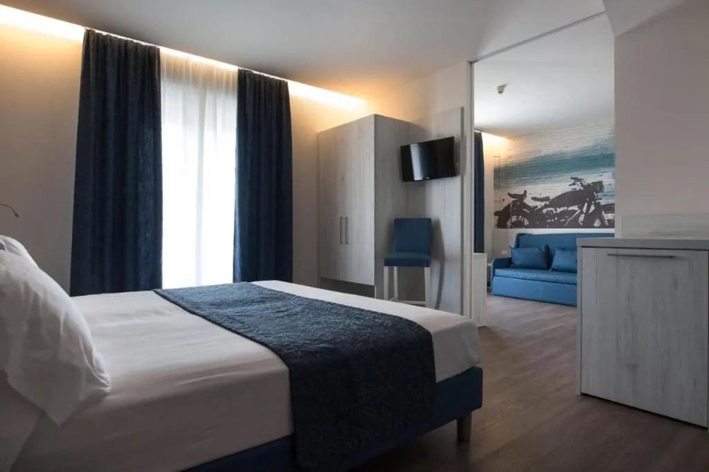 Room, Cesare Augustus, Venice