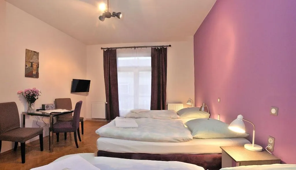 Room, Cybulskiego Guest Rooms, Krakow