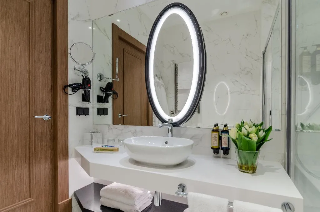 Double or Twin DELUXE Room, Eurostars Lisboa Baixa, Lisbon