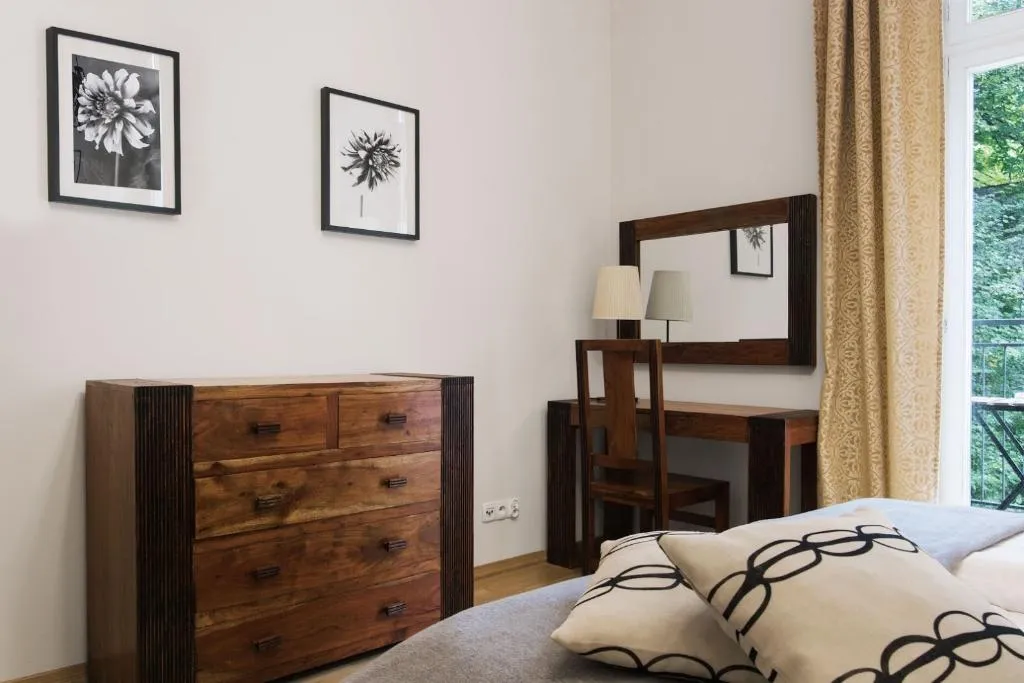 APARTMENT ONE BEDROOM Room, Yourplace Biskupia Apartments, Krakow