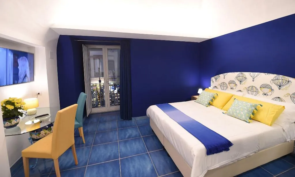 Room, Aquae Romanae Bed And Breakfast Sorrento, Naples