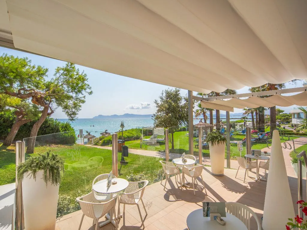 Bar, Playa Esperanza Resort, Majorca