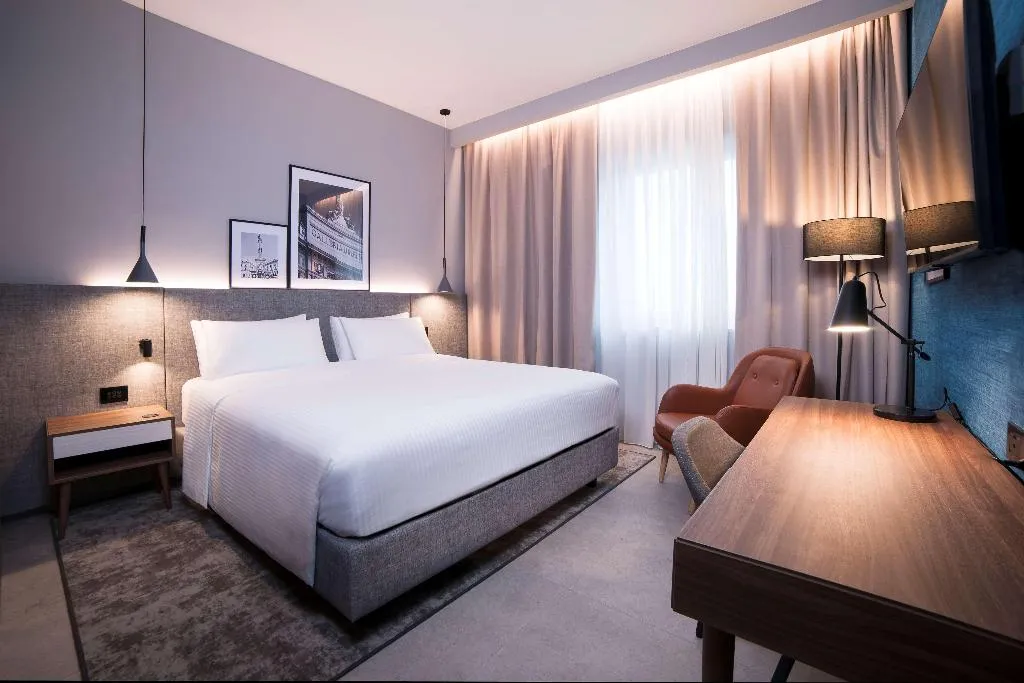 Room STANDARD Room, Radisson Hotel Nola Naples, Naples