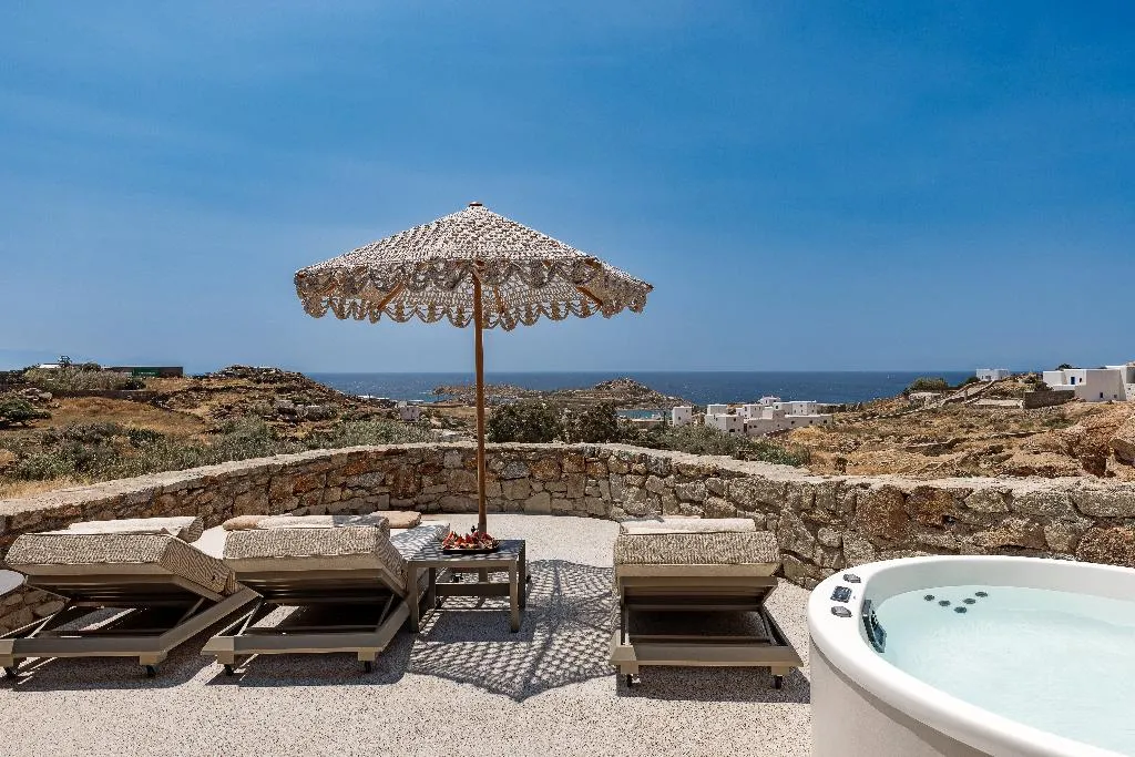 SUITE DELUXE SEA VIEW Room, Maximus Mykonos, Mykonos