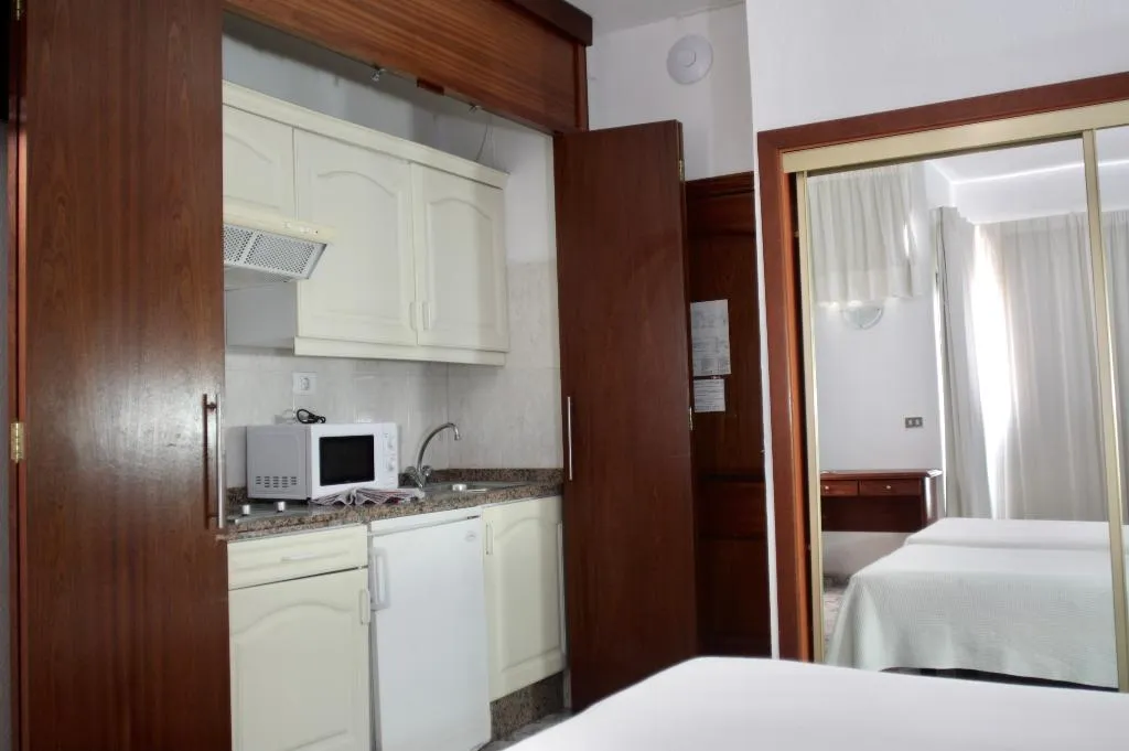 STUDIO CAPACITY 2 Room, Tropical, Tenerife