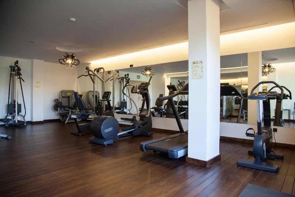 Sports and Entertainment, Serrano Palace, Majorca