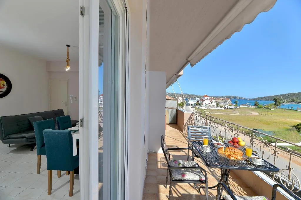 APARTMENT SEA VIEW Room, ID Holiday Living, Athens