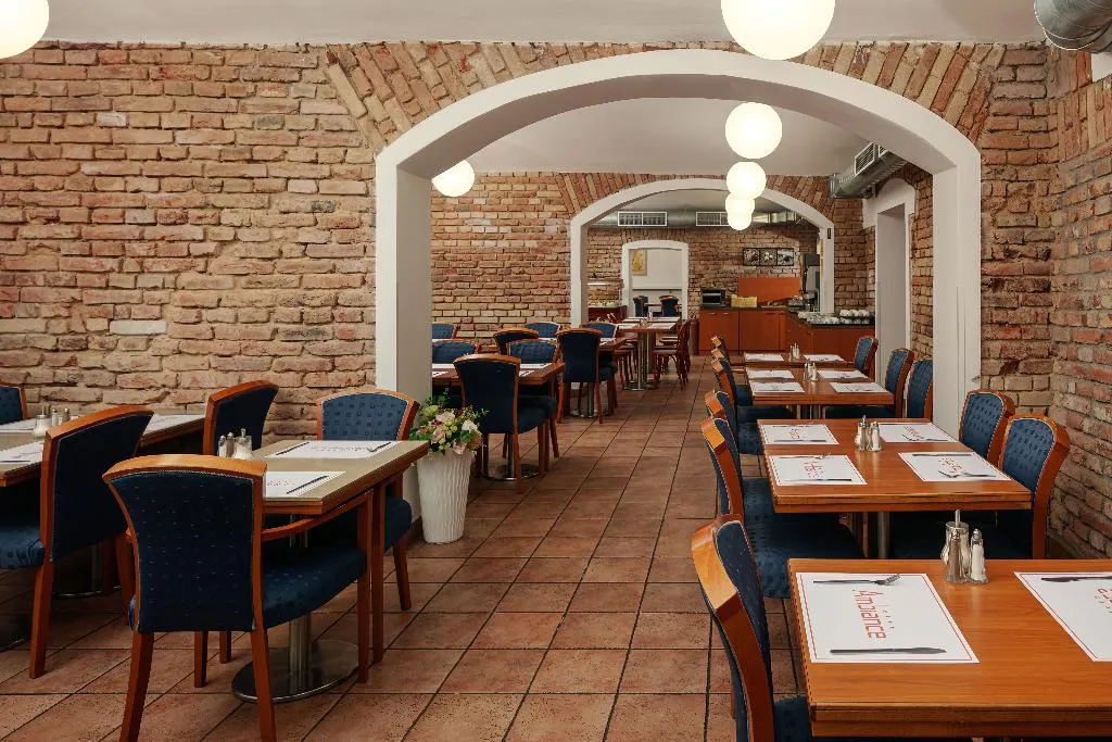 Restaurant, Hotel Ambiance, Prague